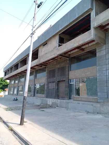 Se Ofrece En Venta De Oportunidad C. C. Colinamar