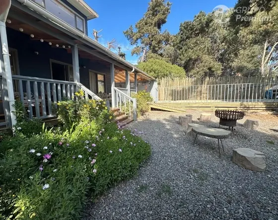 Parcela Y Casa En Venta De 5 Dorm. En Isla Negra El Quisco