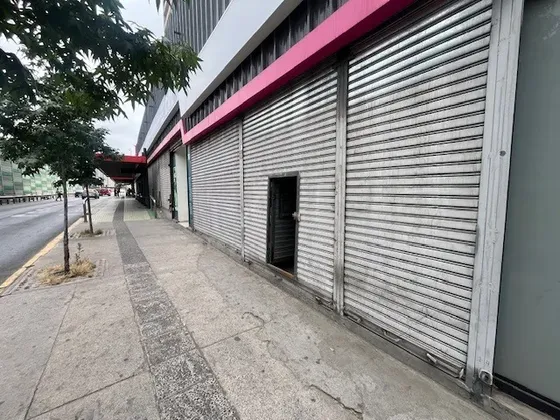 Local Comercial En La Florida - Gran Flujo Peatonal