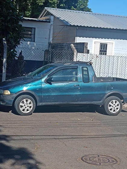 Fiat Strada 1.6 16v Lx Ce 2p