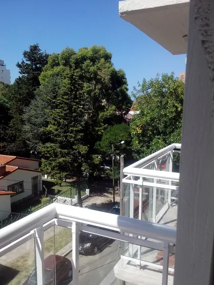 Departamento En Venta . 2 Ambientes - Cochera Privada Cubierta -  2 Ascensores- -3er Piso Al Frente