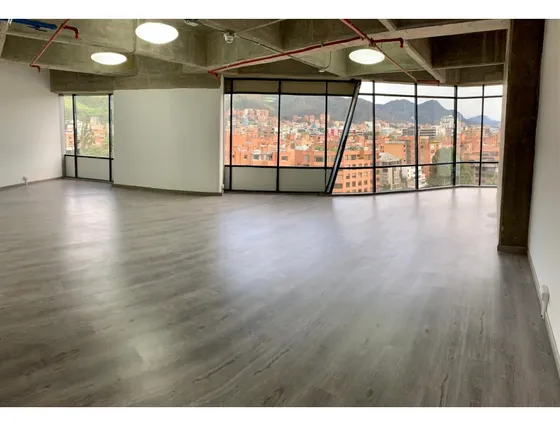 Arriendo Oficina 69 M2 - Sector Chico