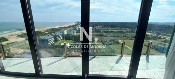 En Venta Monoambiente Frente Al Mar En Brava, Punta Del Este.