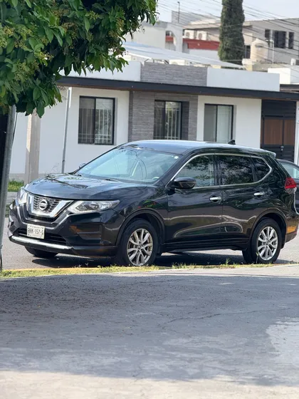 Nissan X-trail 2.5 Sense 2 Row Cvt