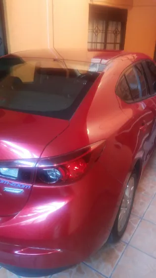 Mazda 3 Sedán Skyactive