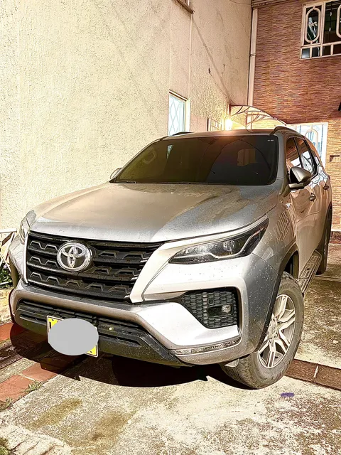 Toyota Fortuner 2.8l
