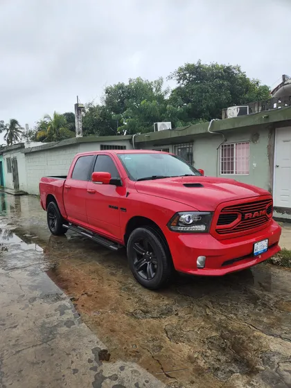 Dodge Ram 1500 5.7 Pickup Quad Cab Slt Aa 4x4 At