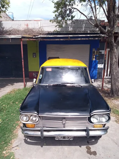 Fiat 1500 4 Puertas