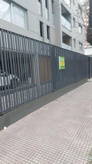 Venta - Cochera Doble Descubierta En Beccar, Excelente Ubicación