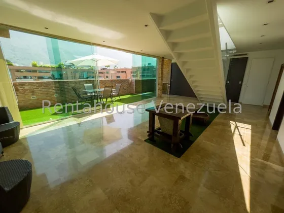Apartamento En Alquiler En Campo Alegre Con Increíble Vista Panorámica Al Ávila
