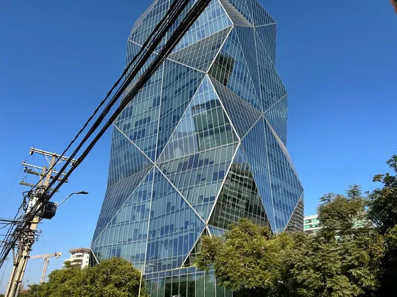 Propiedad Comercial De 850m2 19 Privados Sector Edif Genesis