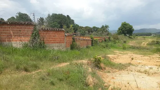 Yenileth Lozada Vende Terreno En Barreras