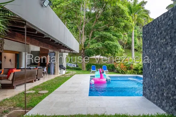 Encantadora Casa / Piscina / Jaccuzi / Planta Electrica / Alquiler Mls 26-6990 La Lagunita