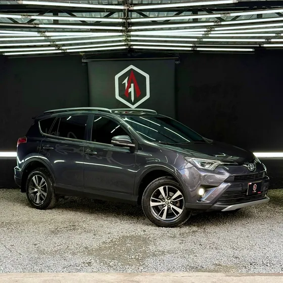Toyota Rav4 2.0 Street