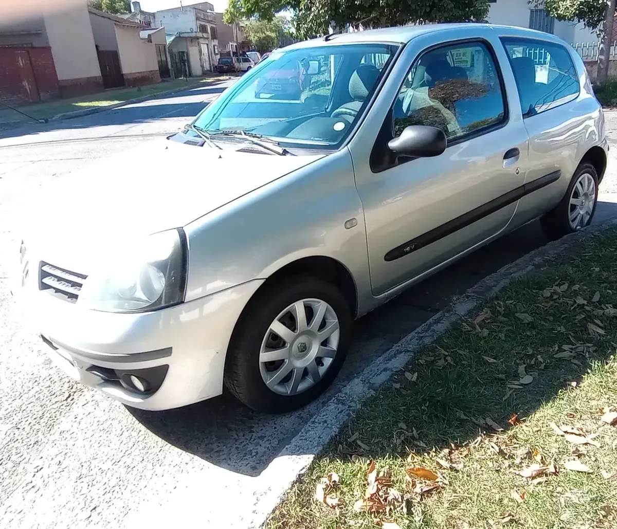 Renault Clio 1.2 Pack
