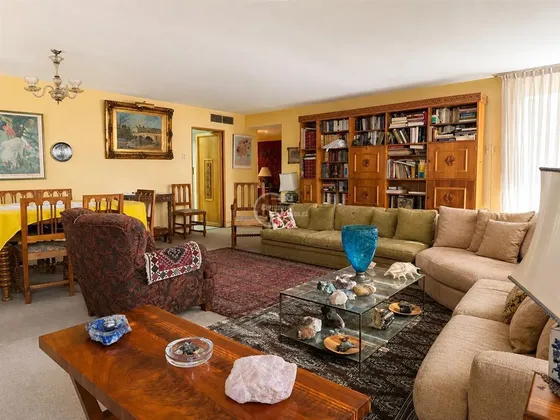 Departamento En Venta De 3 Dorm. En Las Condes