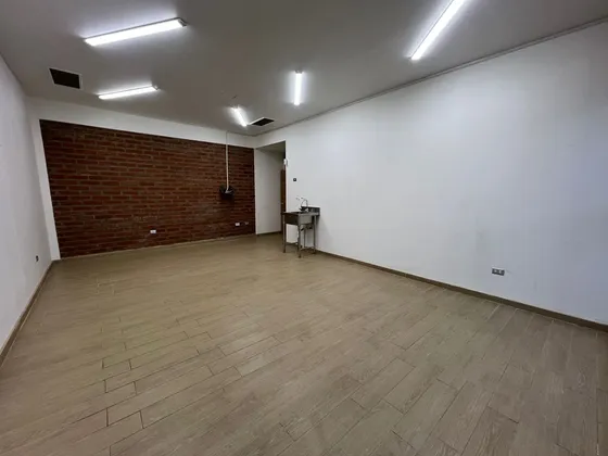 Se Arrienda Local Comercial En San Francisco De Limache