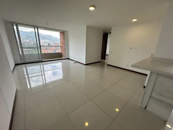  Apartamento En Arriendo Ubicado En Envigado Sector Loma Del Esmeraldal (27503).
