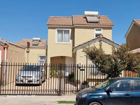 Venta Casa / Nos San Bernardo/ 3d 2b / Quincho
