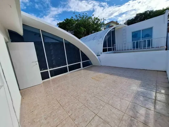 Casa En Venta En La Col. Ruiz Ecgeverria, Boca Del Rio Veracruz.