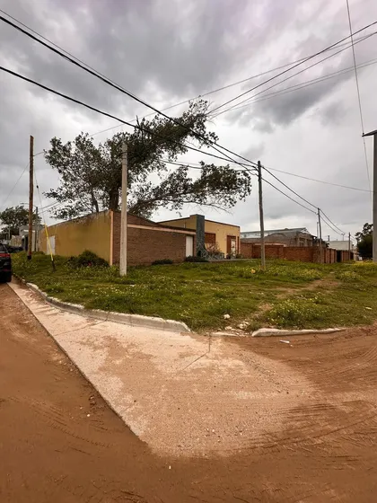 Terreno En Venta En Av Alem Al 2600
