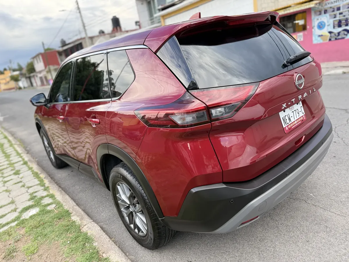 Nissan X-trail 2023 2.5 Advance 2 Row Cvt