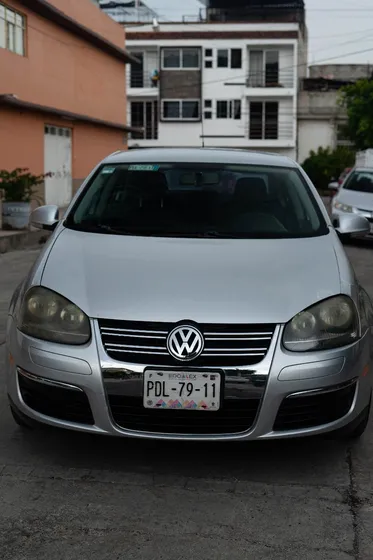 Volkswagen Bora 2.0 Style Active Tiptronic At