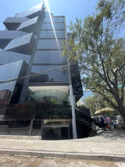 Local Comercial En Venta En Lomas De Chapultepec