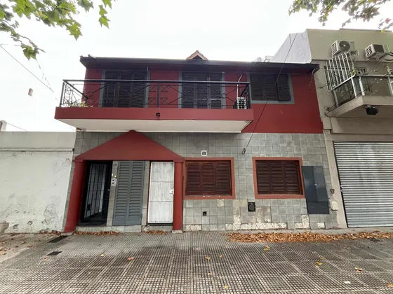 Ph 2 Ambientes 1 Piso S/av Emilio Castro Al 6100 Mataderos