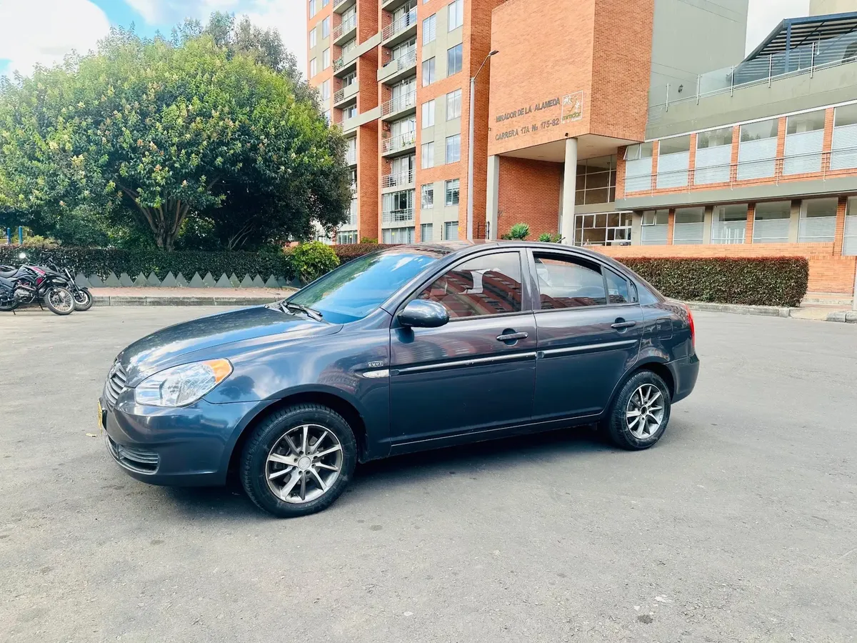 Hyundai Accent Vision 1.6 Gls