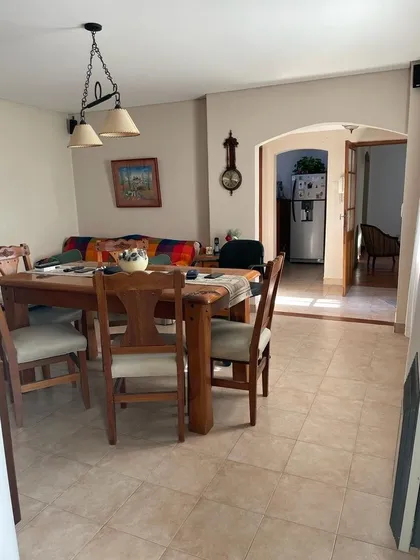 Casa Venta 5 Ambientes Con Cochera En Lomas De Zamora