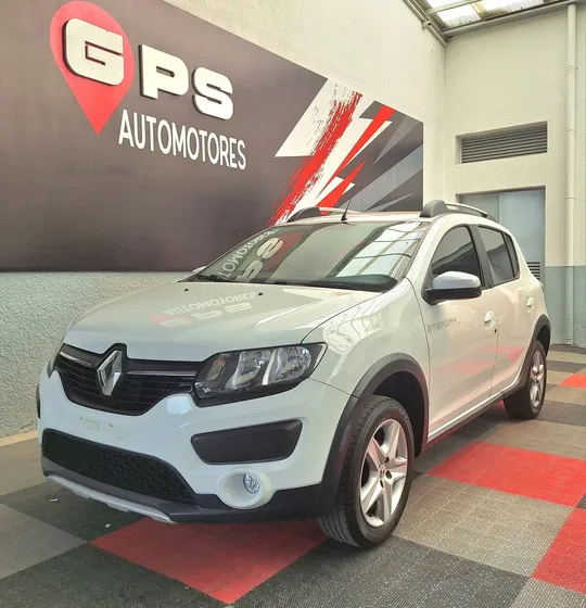 Renault Sandero Stepway 1.6 Expression 105cv