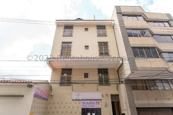 Se Vende Edificio En Baruta