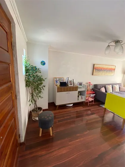 Casa En Venta De 3 Dorm. En Renca