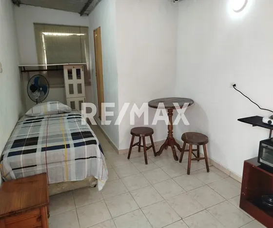 Cómodo Anexo En Alquiler En Boleíta Sur 15mts/1h/1b