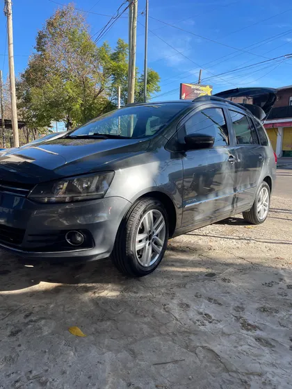 Volkswagen Suran 1.6 Imotion Highline 110cv