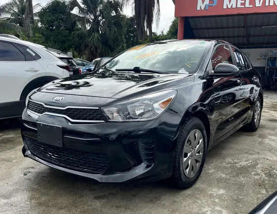 Kia Rio Americana
