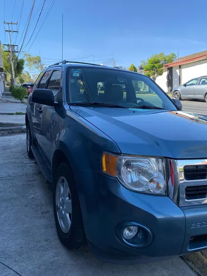Ford Escape 2.5 Xlt Piel