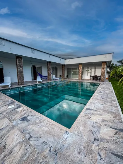 En Venta Casa Campestre En Bella Suiza Exclusivo (vereda Bella Suiza) En Villavicencio