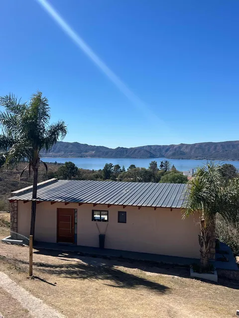 Alquilo Cabaña En  Carlos Paz ,con Excelente Vista Al Lago