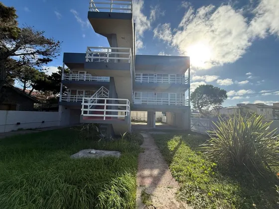 Venta Departamento 2 Ambientes Frente Mar