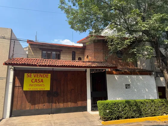 Casa De 3 Habitaciones Y Ubicación Excelente En Naucalpan.