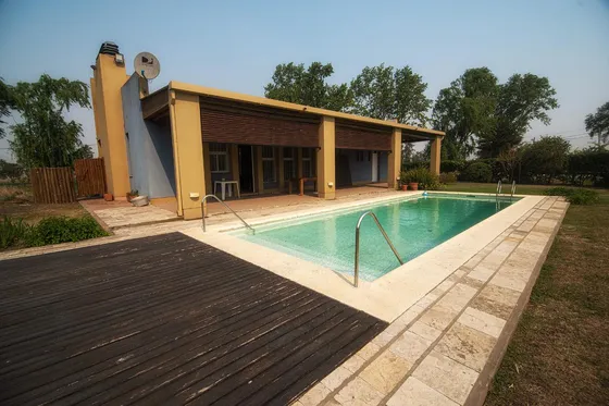 Casaquinta En Venta, Camino Al Balneario, Junin