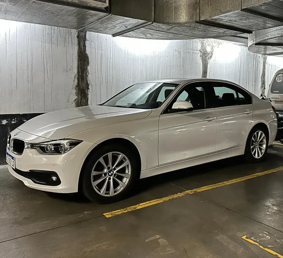 BMW 3 Series 3 2.0 320i Sedan Executive