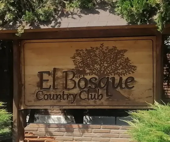 Parcela En Exclusivo Condominio El Bosque Country Club.