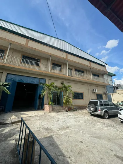 Venta De Galpón En Zona Industrial Del Este En Guarenas