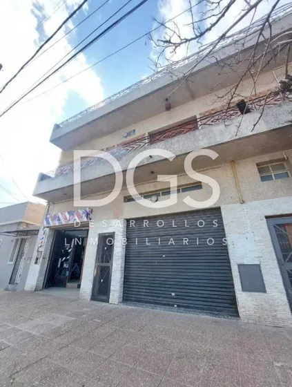 Casa Chalet En Venta En Banfield