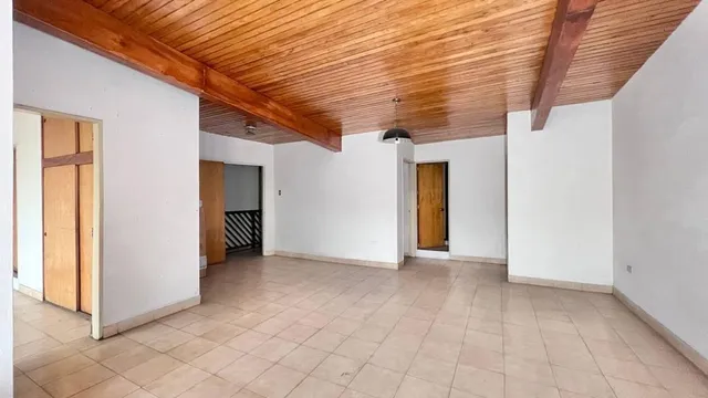 Ech. Venta De Galpón En Barrancas, Acceso A Gandola Con Mas 1.400 M Y Todos Los Servicios
