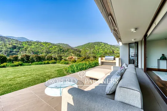 Espectacular Departamento Con Vistas Despejadas, H...