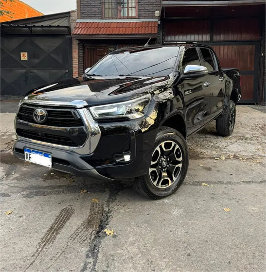 Toyota Hilux 2.8 Cd Srx 177cv 4x4